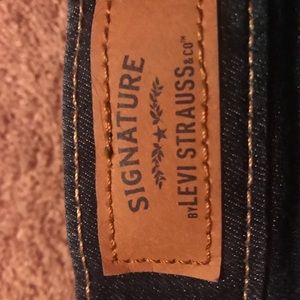 Levi jeans